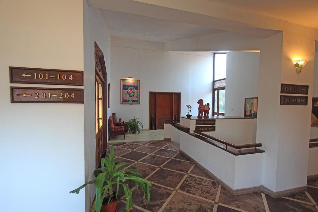 The Ashok Beach Resort Pondichéry Extérieur photo